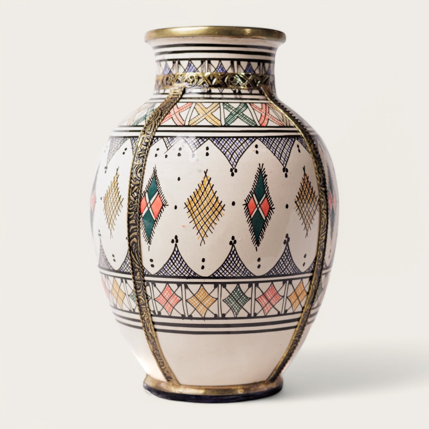 vase-ceramique-lydia-collection-khamira-jadnart-01