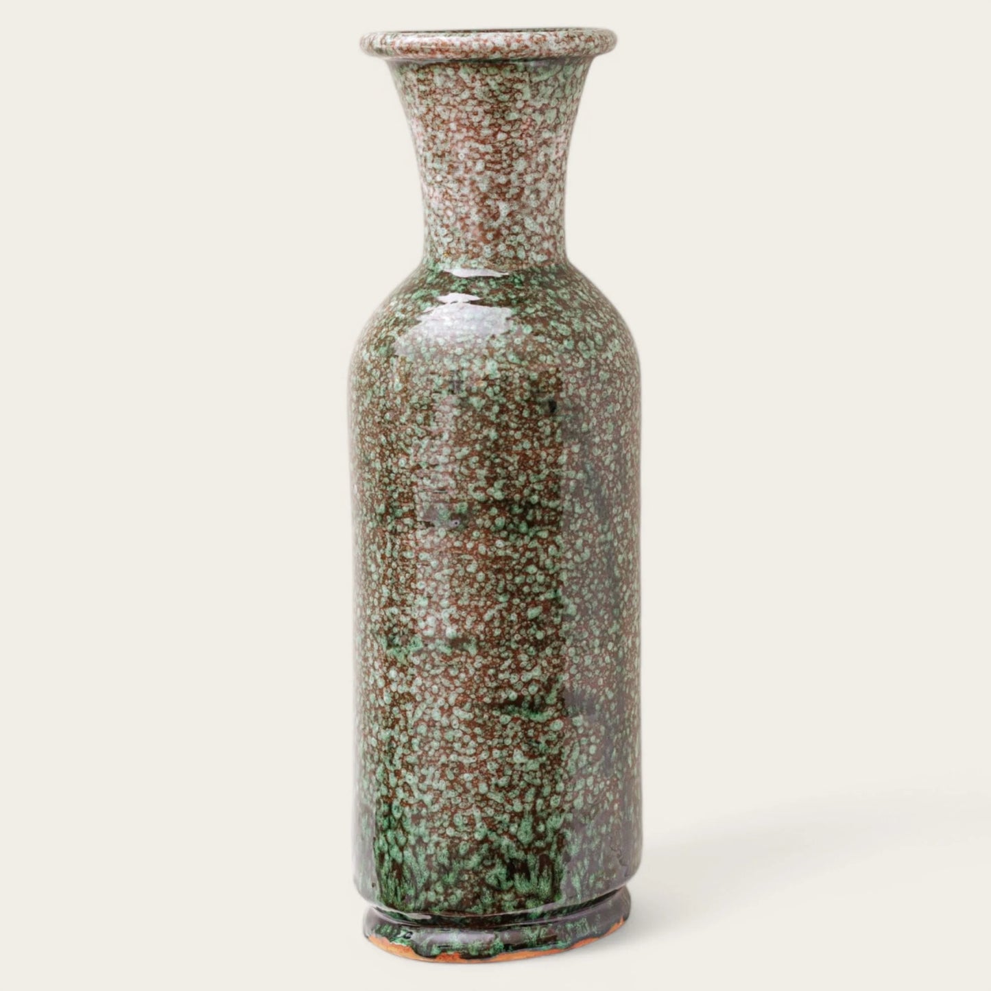 vase-en-ceramique-cedre-collection-terra-jadnart-01