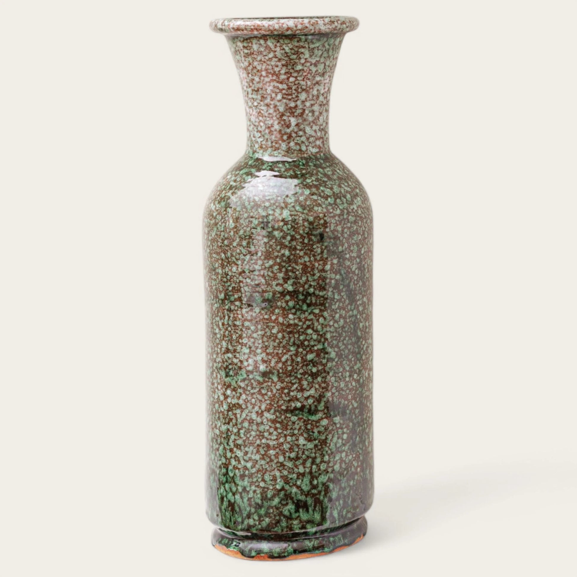 vase-en-ceramique-cedre-collection-terra-jadnart-01